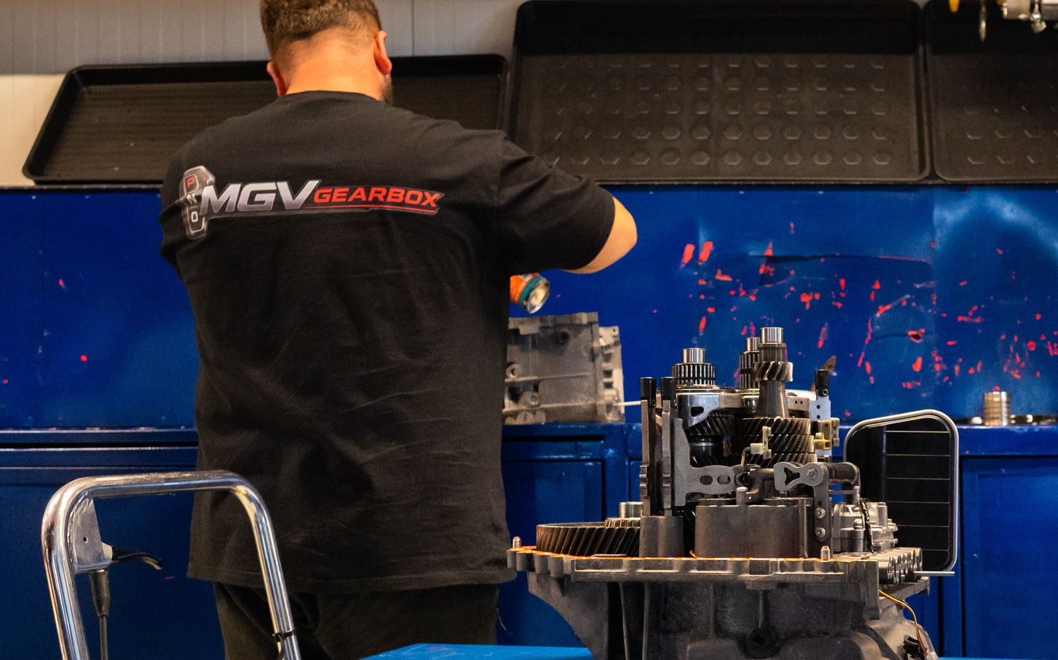 Tricou de echipă MGV Gearbox, marca aplicată pe spate
